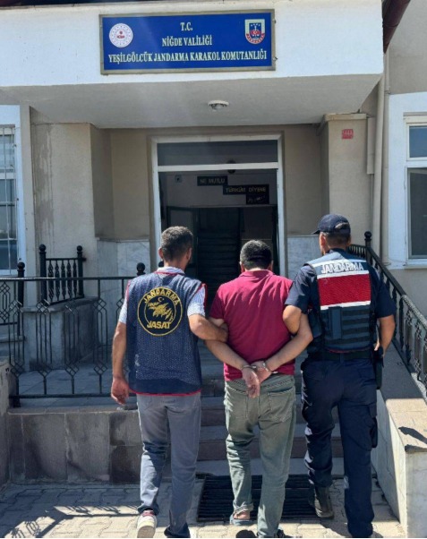 Niğde'de İl Jandarma Komutanlığı ekipleri tarafından hakkında 12 yıl 6