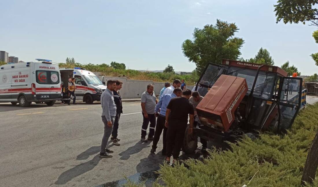 Ankara'nın Kahramankazan ilçesinde yaşanan olayda kamyonetle traktör çarpıştı. Çarpışma sonucunda