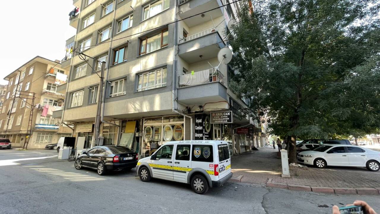 Kayseri'nin merkez Melikgazi ilçesinde yaşanan olayda 80 yaşındaki görme engelli
