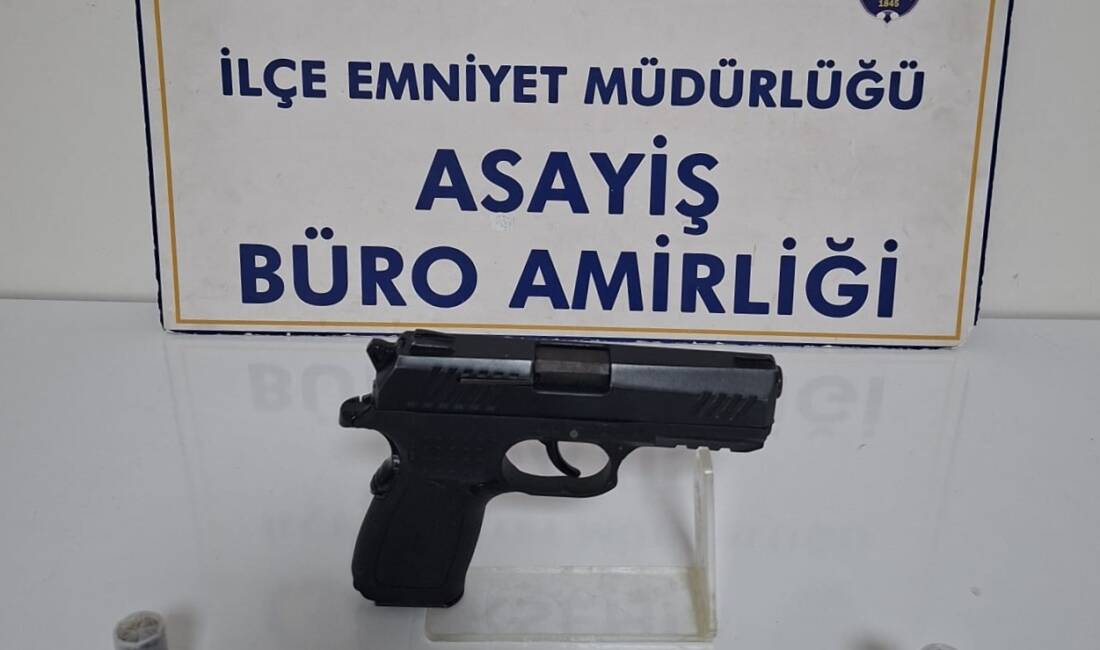 Konya'nın Akşehir ilçesinde İlçe Emniyet Müdürlüğü ekipleri tarafından havaya ateş