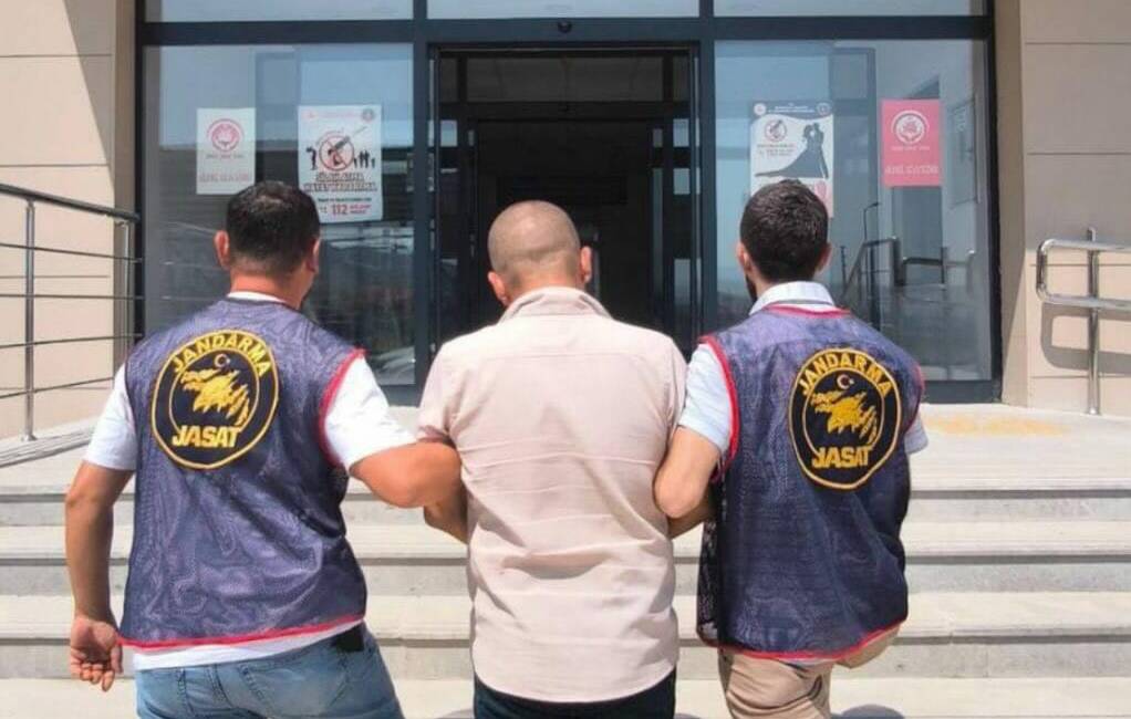 Kırıkkale'de , İl Jandarma Komutanlığı  ekipleri tarafından hakkında kesinleşmiş 20