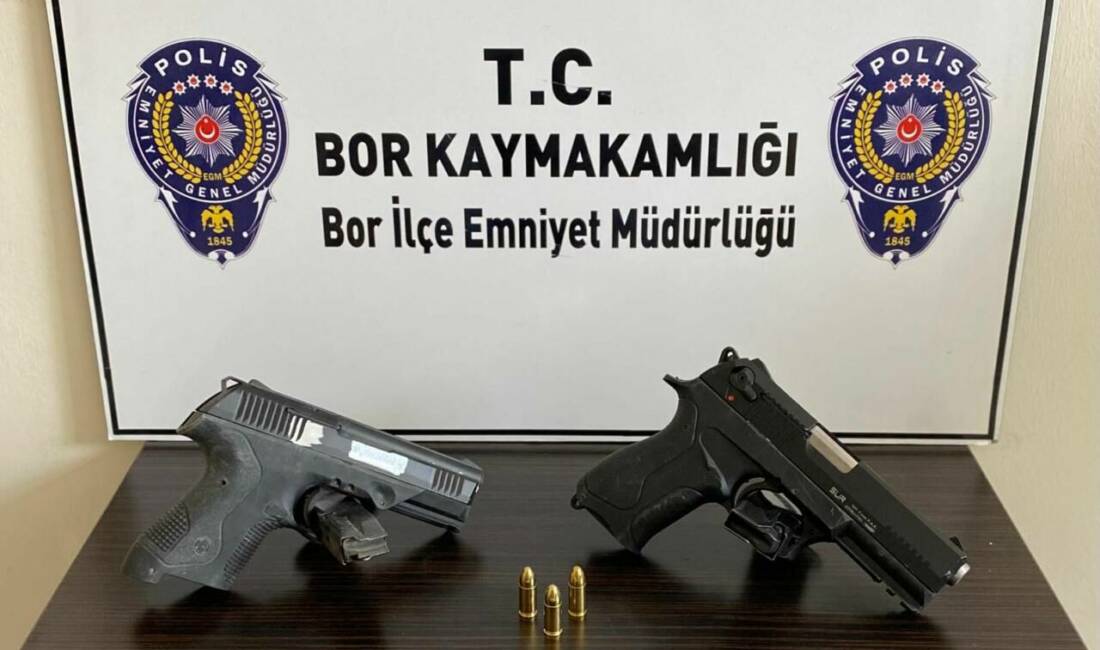 Niğde'de İlçe Emniyet Müdürlüğü  ekipleri tarafından düzenlenen operasyonda "kasten yaralama"