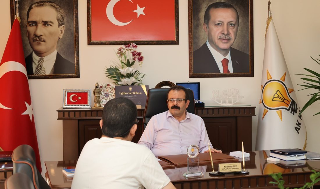 AK Parti Aksaray İl Başkanlığı, vatandaşlarla birebir temas kurarak onların