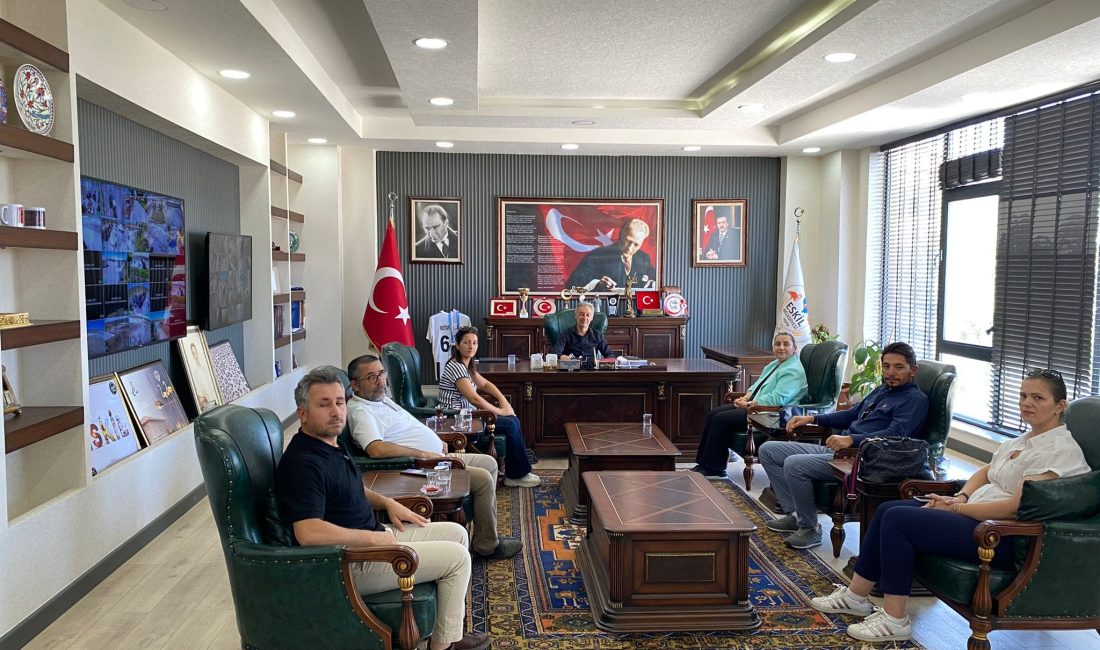 Aksaray Üniversitesi (ASÜ) Turizm Fakültesi Dekanı Prof. Dr. Aysu Altaş