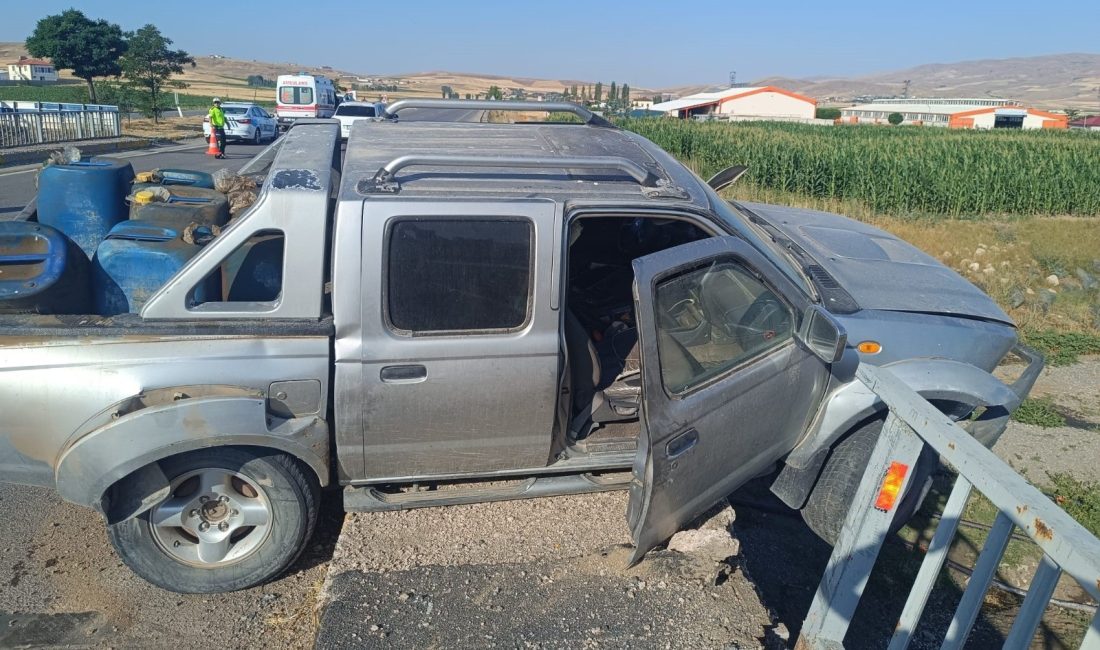 Sivas’ın Şarkışla ilçesinde yaşanan olayda aynı saatlerde iki ayrı trafik