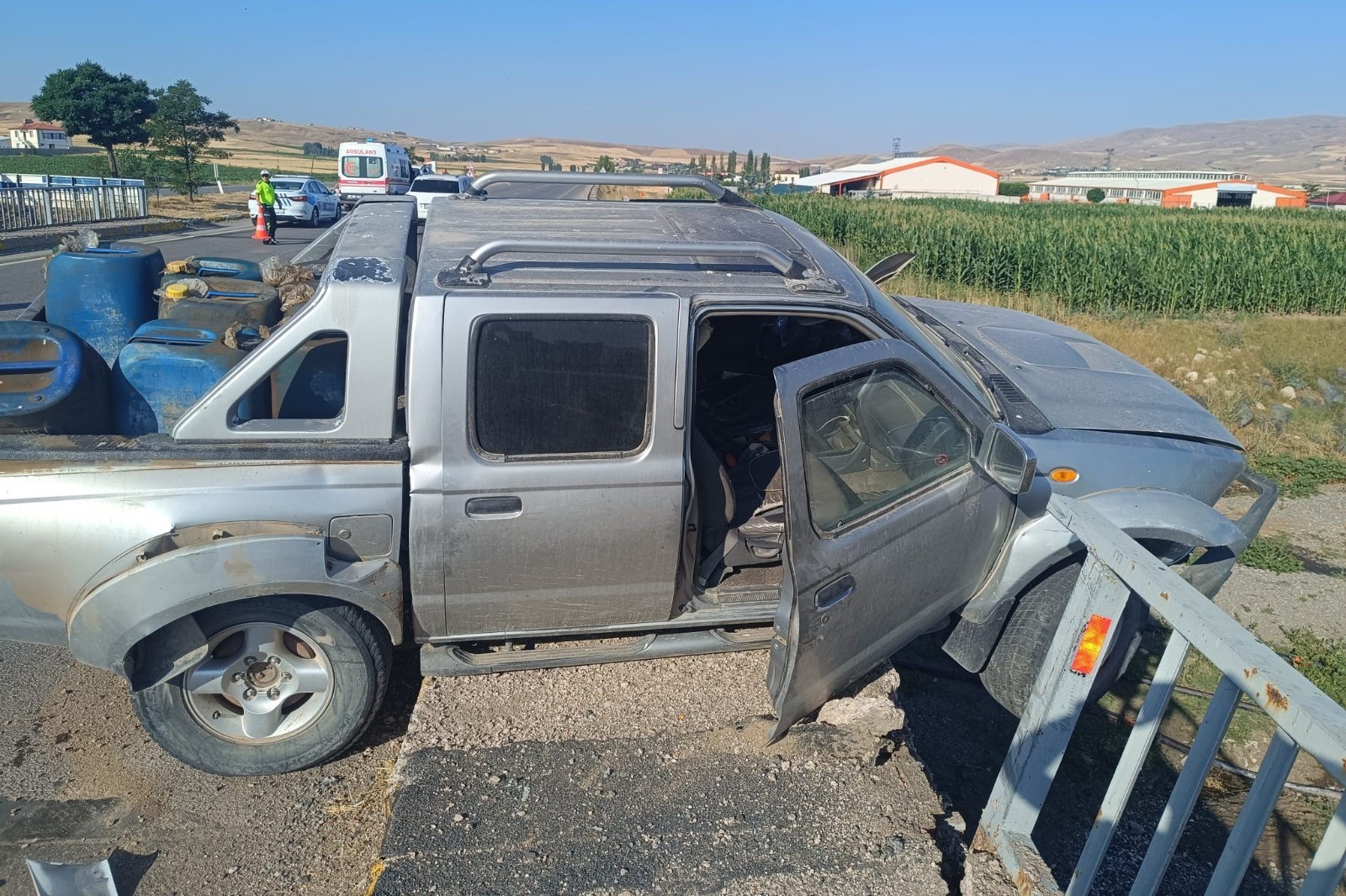 Sivas’ın Şarkışla ilçesinde yaşanan olayda aynı saatlerde iki ayrı trafik