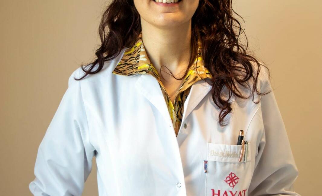 Hayat Hastanesi Dermatoloji Uzmanı Dr. Mediha Yılmaz açıklamasında, cilt gençleştirme