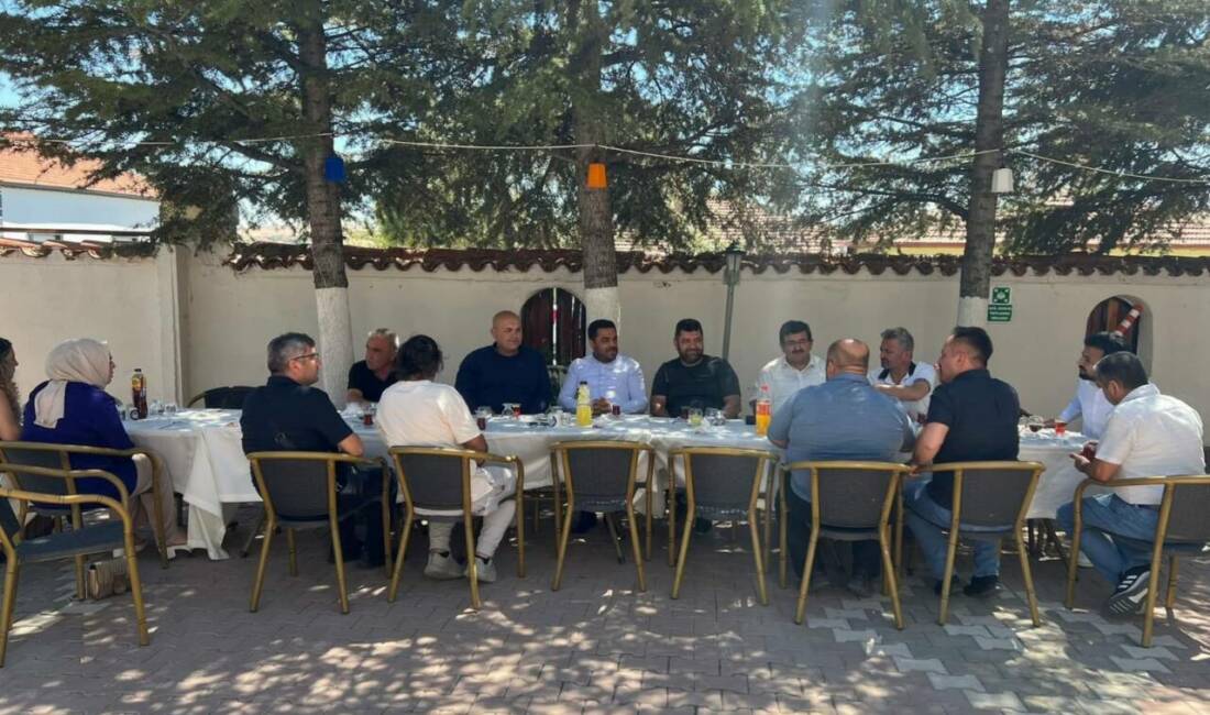 Ağaçören'de uzun yıllardır görev yapan ve Kırşehir'e tayini çıkan İlçe