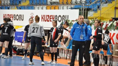 Aksaray Belediyespor Hentbol Takımı’nda yıllardır kulüpte genç sporcuların yetişmesinde rol