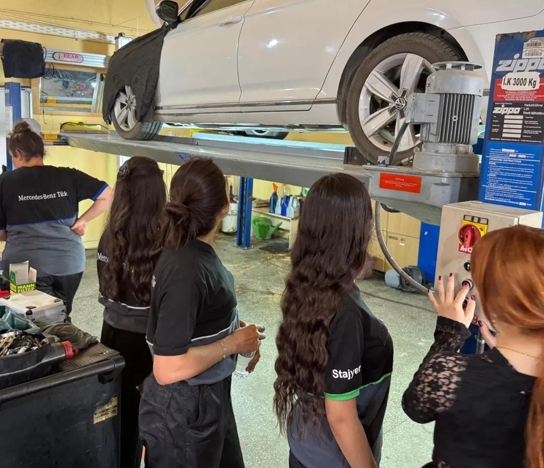 Aksaray Halk Eğitim Merkezi tarafından başlatılan oto lastik tamirciliği kursu,