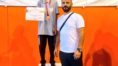 Aksaraylı sporcu Osman Arda Yılmaz, Konya’da gerçekleştirilen Anadolu Yıldızlar Ligi