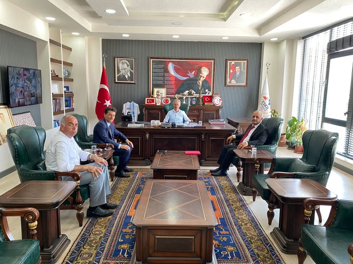 Aksaray İl Defterdarı Ahmet Günçavdı, Eskil Belediye Başkanı Mustafa Zavlak’a