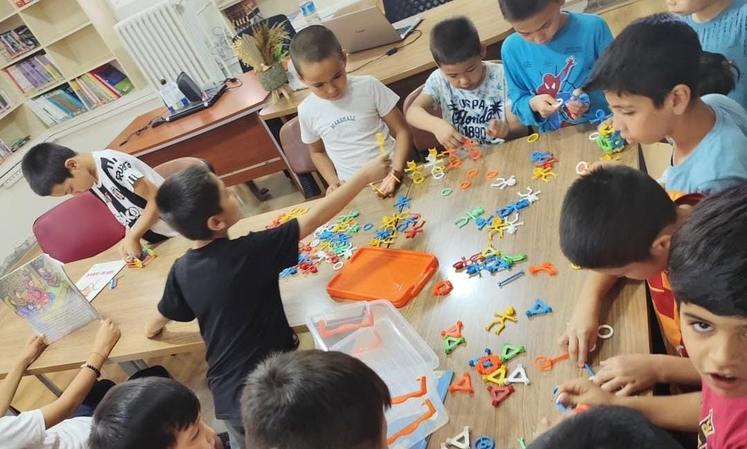 Aksaray İl Halk Kütüphanesi, KÜYAP2025 Yaz Programı etkinlikleri kapsamında çocuklara