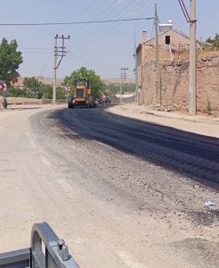 Demirci Belediyesi, ilçede uzun süredir planlanan elektrik altyapı çalışmalarını başarıyla