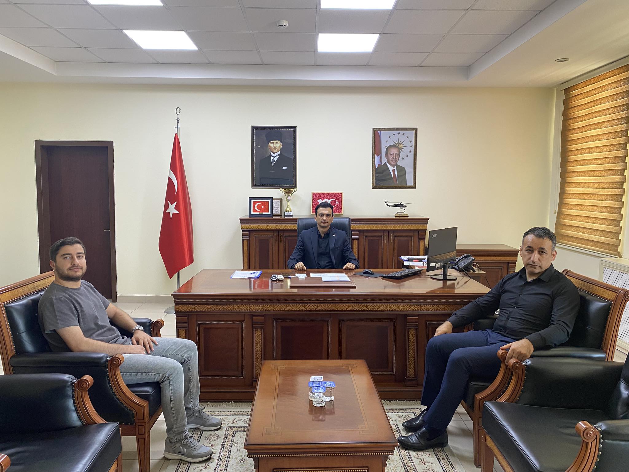 Eskil Meslek Yüksekokulu (MYO) Müdürü Prof. Dr. Mustafa Öz, ilçeye