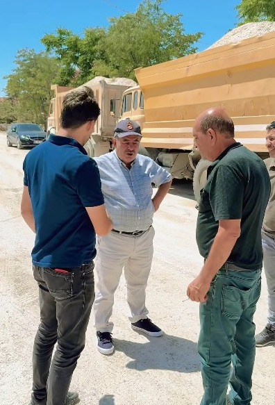 Gülağaç Belediyesi, ilçe genelinde başlattığı üstyapı, zemin iyileştirme ve yol