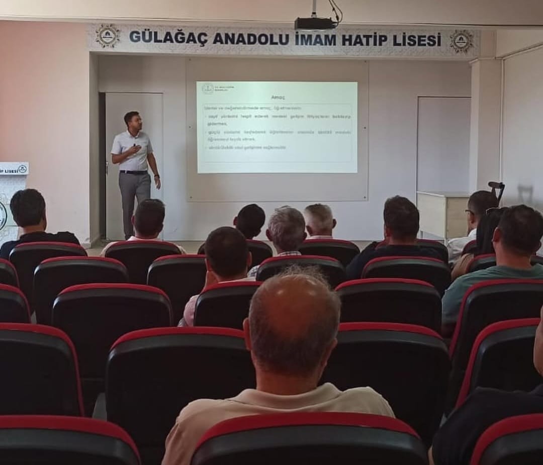 Aksaray’ın Gülağaç ilçesinde, öğretmenlerin sınıf içi etkinlikleri ve öğretim faaliyetlerinin