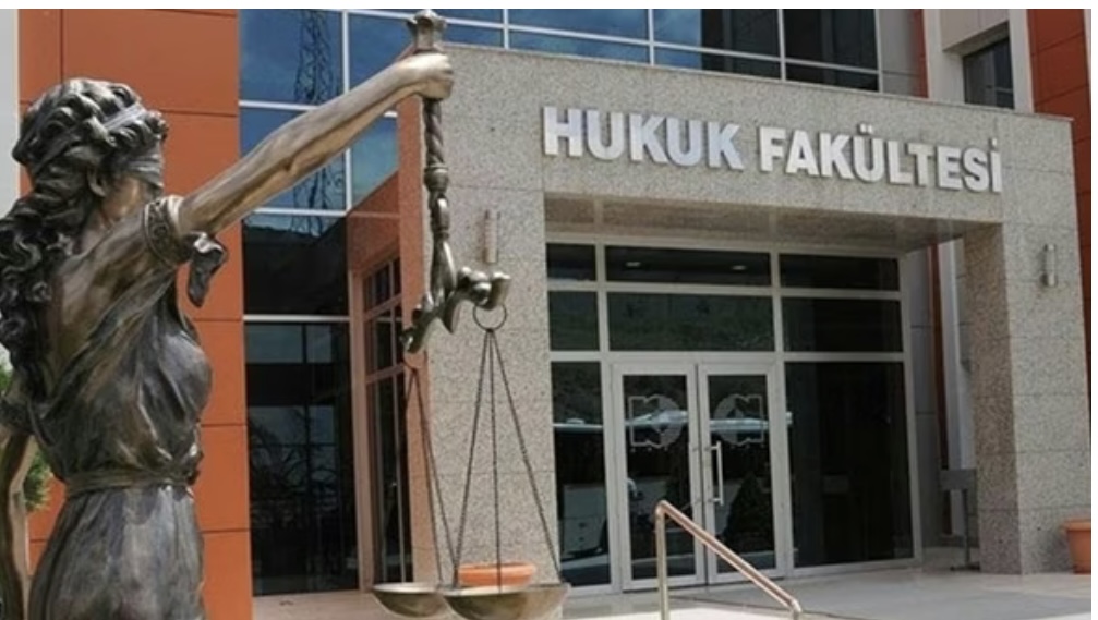 Yükseköğretim Kurulu (YÖK) Başkanı Prof. Dr. Erol Özvar, 2025-YKS tercih