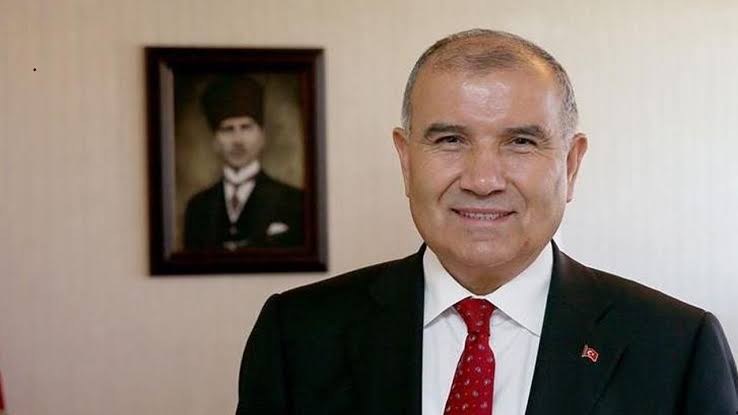 Ali Rıza Alaboyun, Türkiye beş levha üzerinde tek ülke, depremle