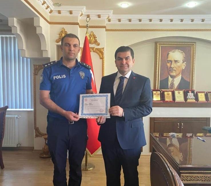Ortaköy Kaymakamı Ahmet Karatepe, ilçede görev süresini tamamlayan İlçe Emniyet