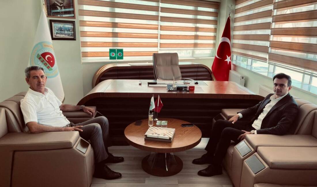 Eskil Kaymakamı Harun Uzar, ilçede yürütülen tarım faaliyetlerini yakından takip