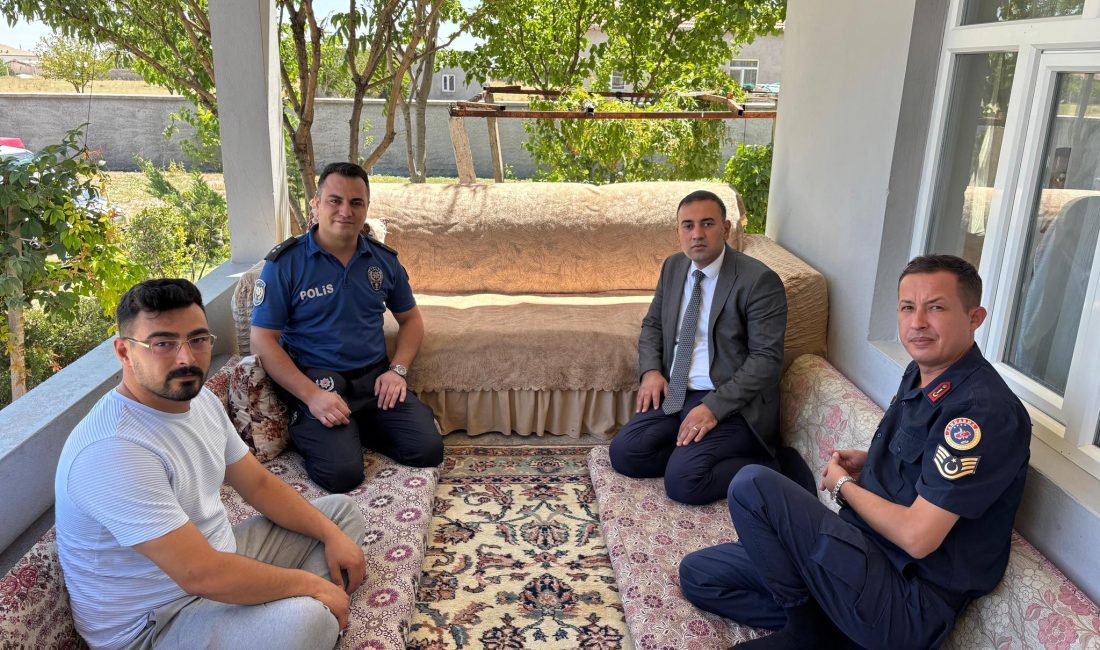 Sultanhanı Kaymakamı Bilal Göksun, ilçede ikamet etmekte olan Gazi Süleyman