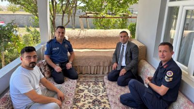 Sultanhanı Kaymakamı Bilal Göksun, ilçede ikamet etmekte olan Gazi Süleyman