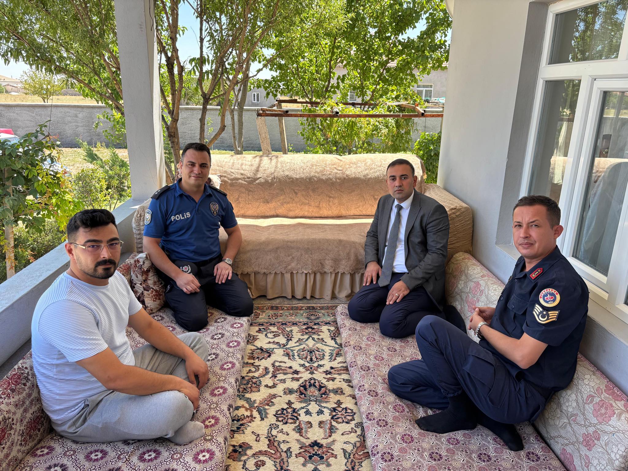 Sultanhanı Kaymakamı Bilal Göksun, ilçede ikamet etmekte olan Gazi Süleyman