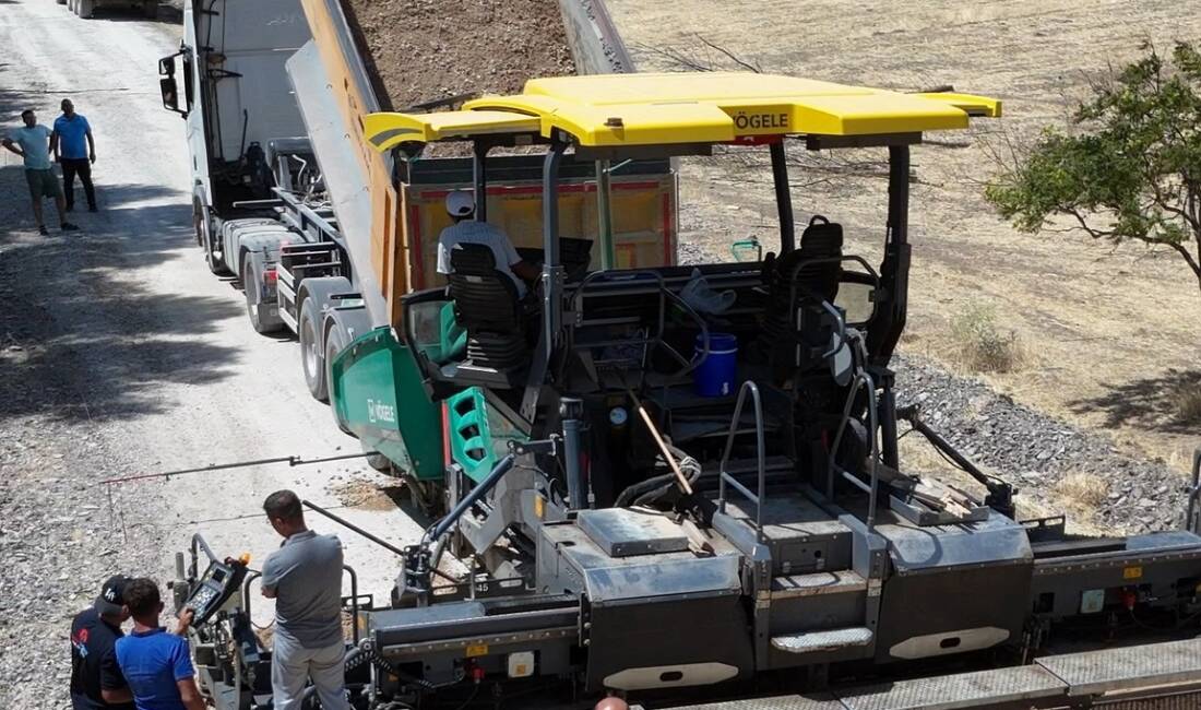 Aksaray İl Özel İdaresi, kırsal bölgelerde ulaşım ağını güçlendirmeye yönelik