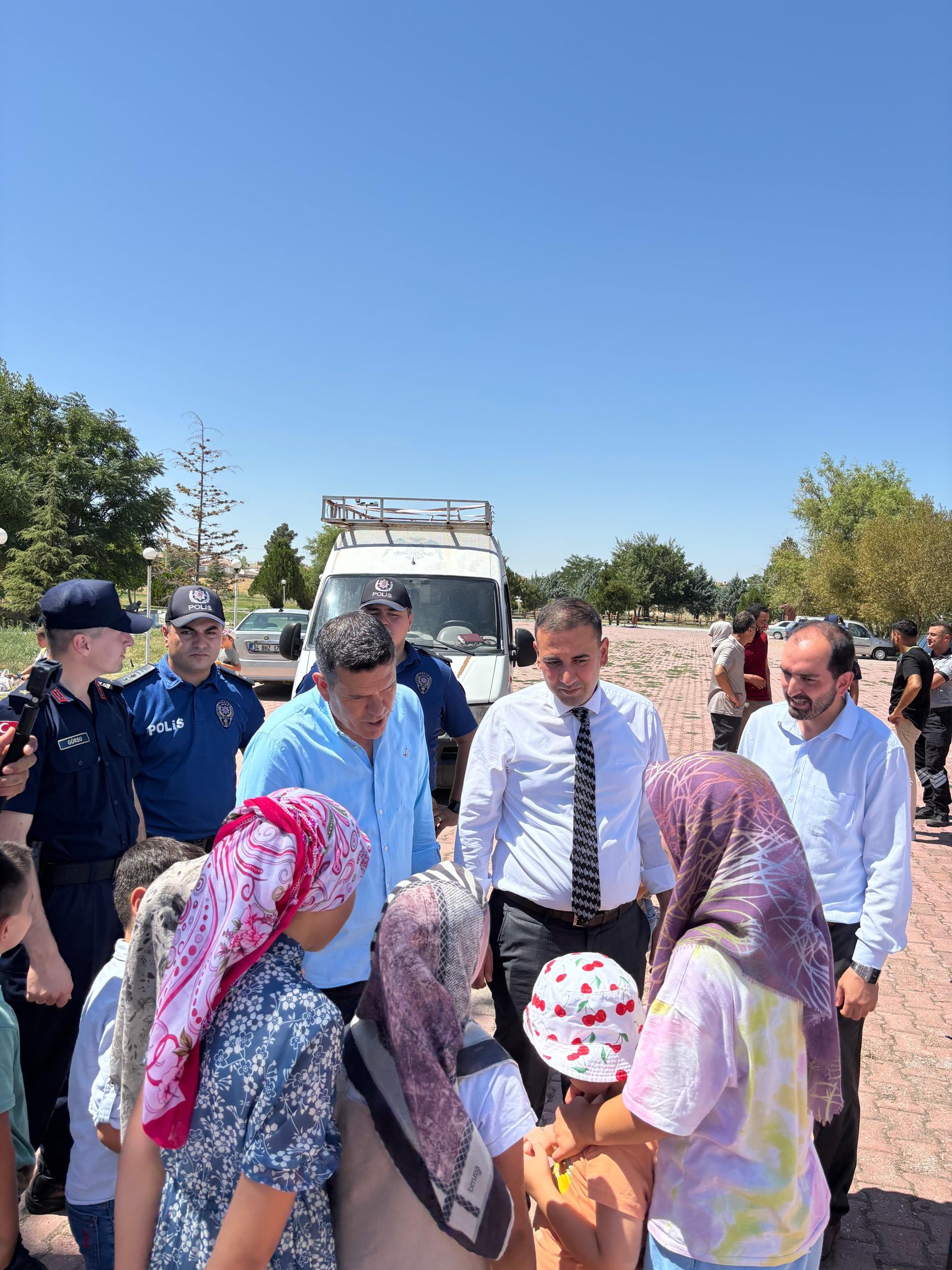 Sultanhanı İlçe Müftülüğü’nün düzenlediği Yaz Kur’an Kursu Şenliği, ilçe protokolünün