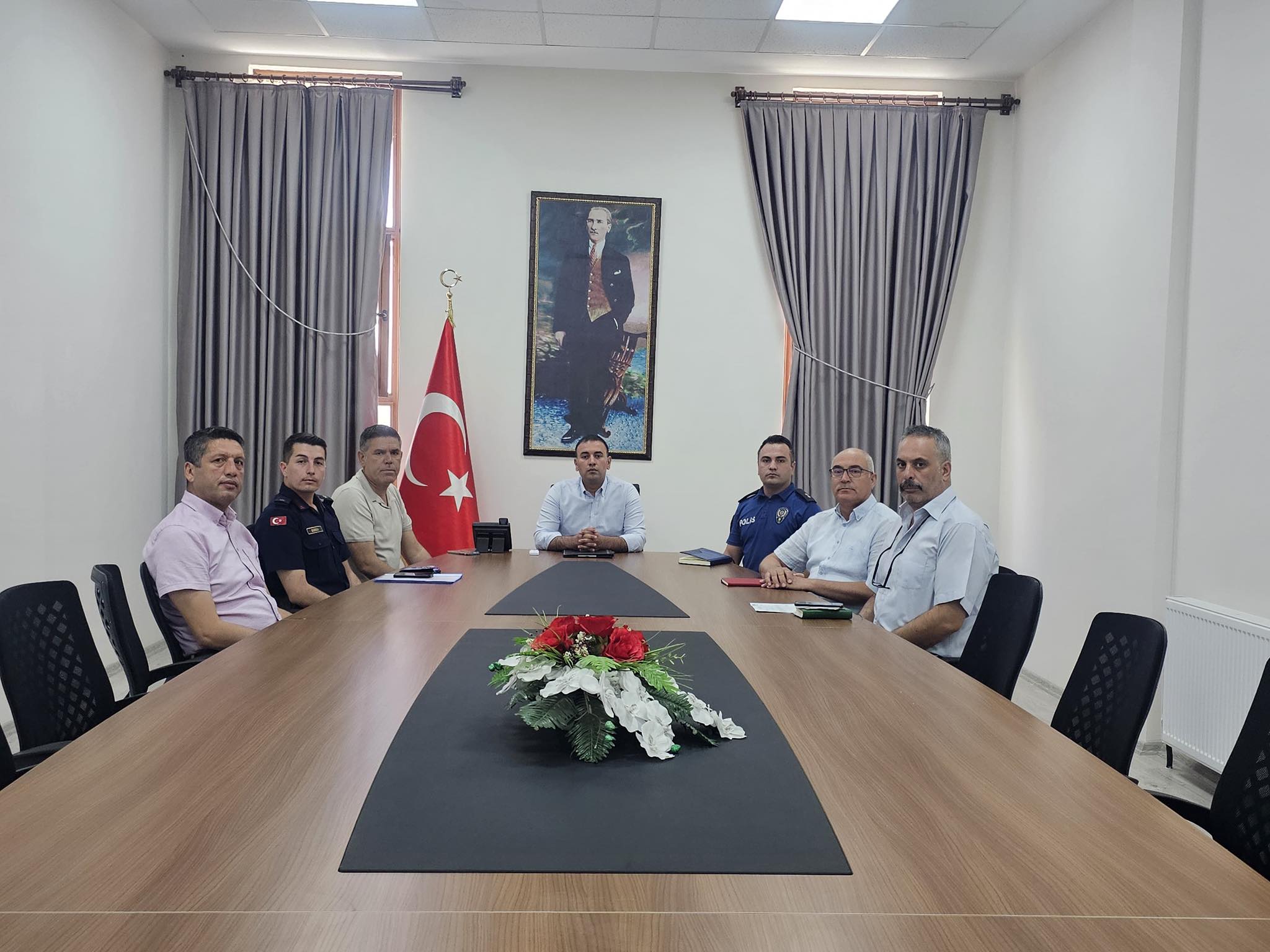 Sultanhanı Kaymakamı Bilal Göksun başkanlığında, 30 Ağustos Zafer Bayramı etkinliklerinin