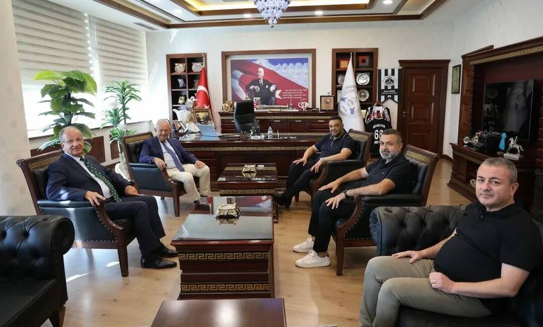 SÜTAŞ Yönetim Kurulu Başkanı Muharrem Yılmaz ile Yönetim Kurulu