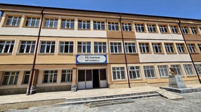 Sultanhanı Ortaokulu, 2025 Liselere Geçiş Sınavı’nda elde ettiği üstün başarıyla