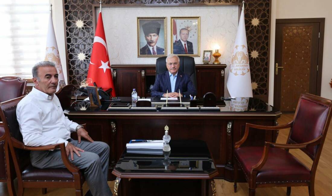 Aksaray Valisi Mehmet Ali Kumbuzoğlu, Güzelyurt Belediye Başkanı Ünal Demircioğlu’nu