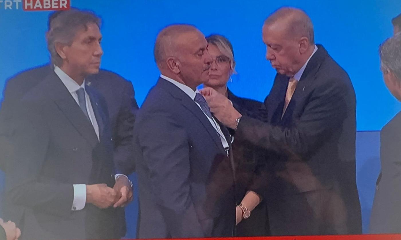AK Parti’nin 24. kuruluş yıl dönümünde, Yeşiltepe Belediye Başkanı İsmail