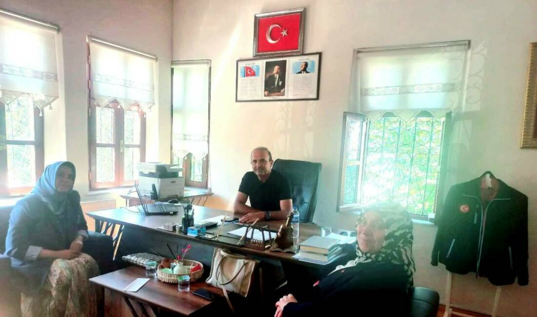 AK Parti Aksaray İl Kadın Kolları Başkanı Sultan Billur ve