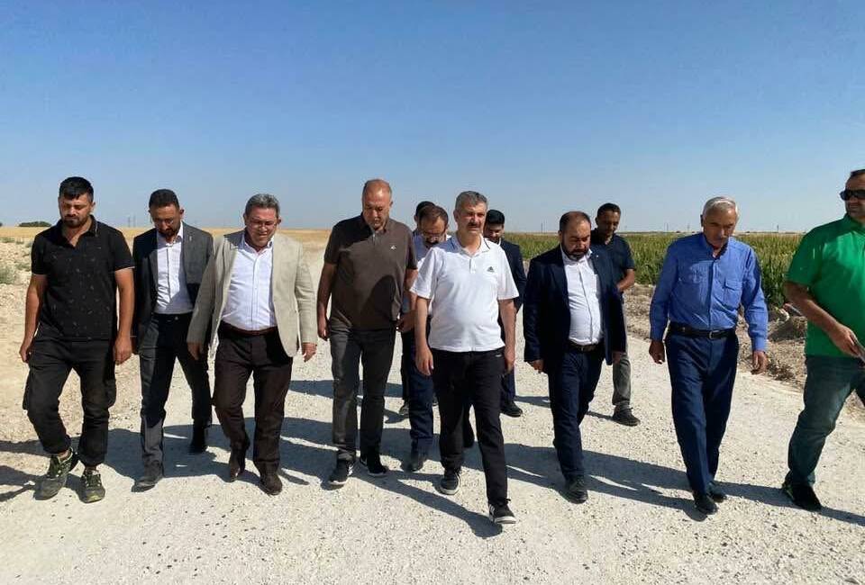 AK Parti Milletvekili Hüseyin Altınsoy, Böğet Köyü’nde muhtar ve vatandaşlarla
