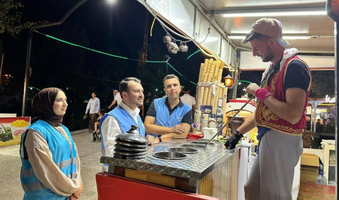 AK Parti Aksaray İl Gençlik Kolları Başkanı Hızır Oğuz ve