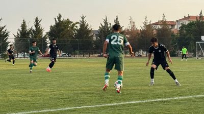 Aksarayspor, Afyon kampındaki üçüncü hazırlık maçında Ayvalıkgücü Belediyespor’u 3-2 yenerek