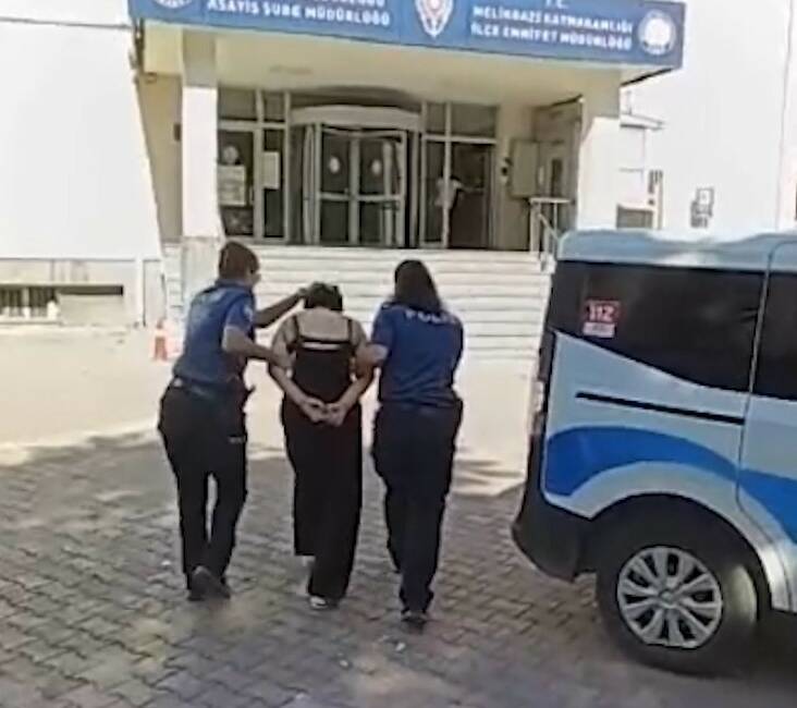 Kayseri’de İl Emniyet Müdürlüğü ekipleri tarafından düzenlenen operasyonda, 'hırsızlık' suçundan