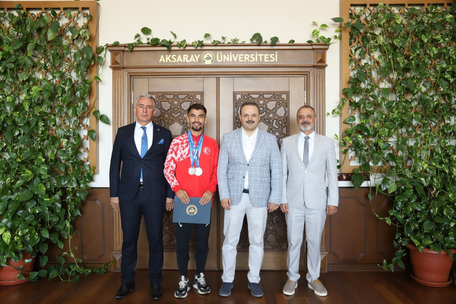 FİSU 2025 Dünya Üniversite Yaz Oyunları’nda gümüş madalya kazanan Ramazan