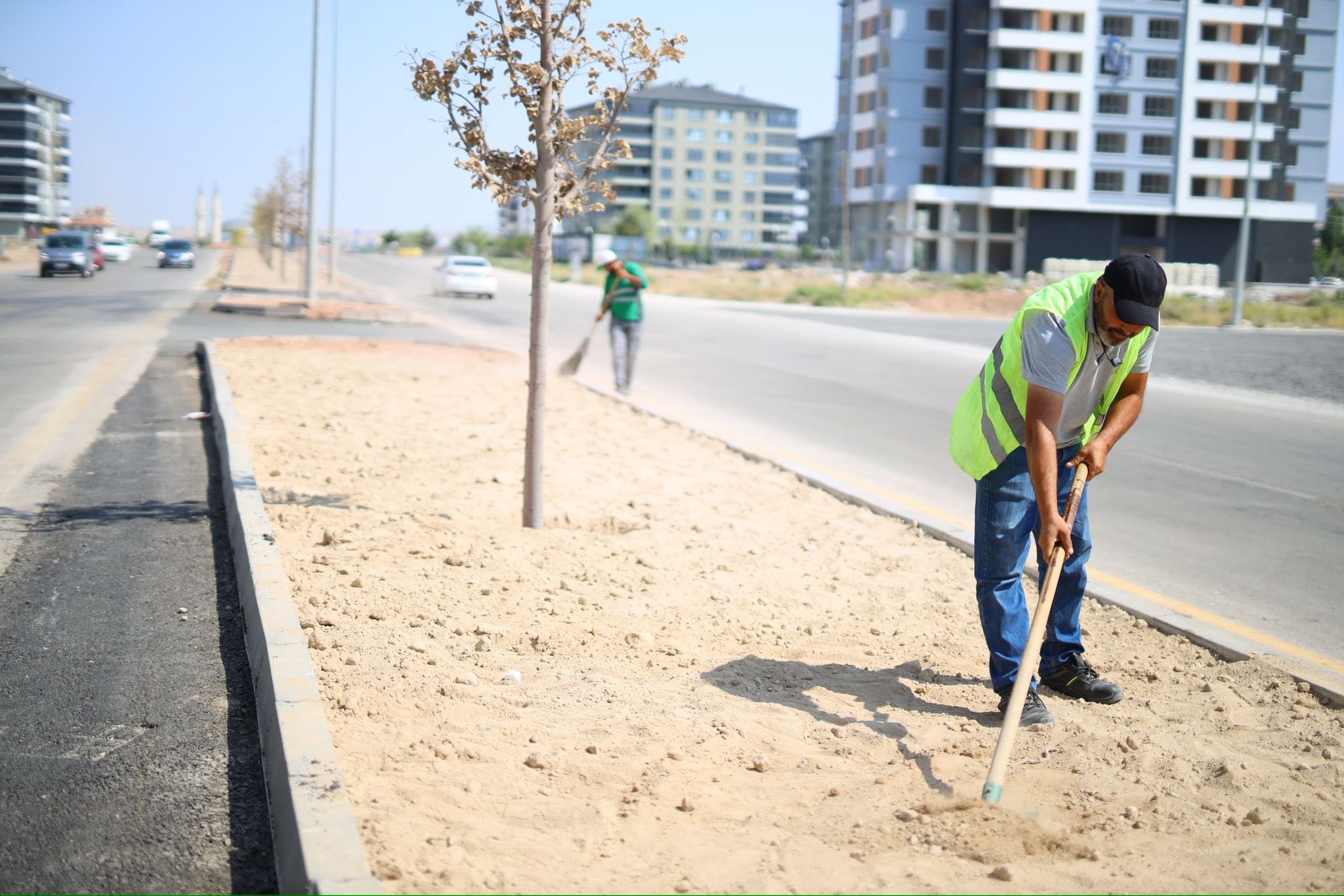 Aksaray Belediyesi, kentin estetik yapısın güçlendirecek çalışmalara ve çevre düzenleme
