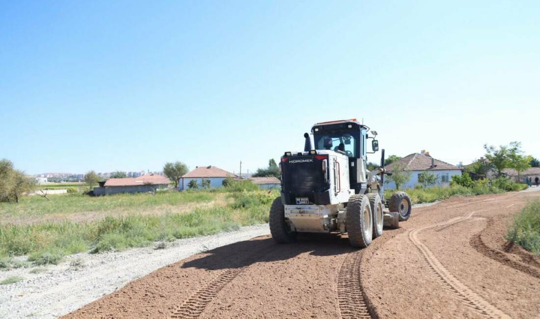 Aksaray Belediyesi, mahalleleri daha yaşanabilir kılmak amacıyla sahada çalışmalarını sürdürüyor.