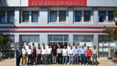 Aksaray Köy Muhtarları Derneği Başkanı Emin Koçak ve köy muhtarları,