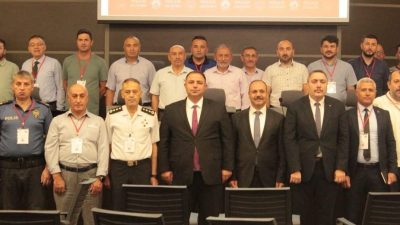 Aksaray'da Aile Yılı kapsamında yaşlılara yönelik çalıştay düzenlendi. düzenlenen çalıştayda