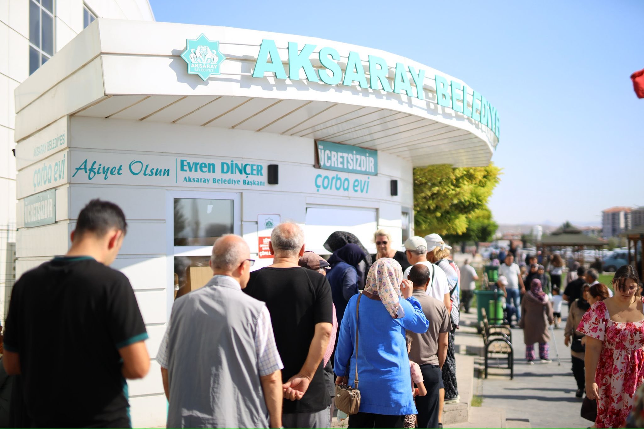 Aksaray Belediyesi tarafından hizmet sunan Çorba evi vatandaşlara sıcak çorba
