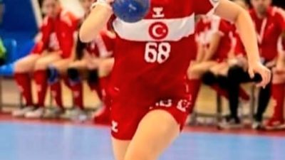 Karadağ’ın başkenti Podgorica’da düzenlenen EHF 2025 U17 Kadınlar Avrupa Hentbol