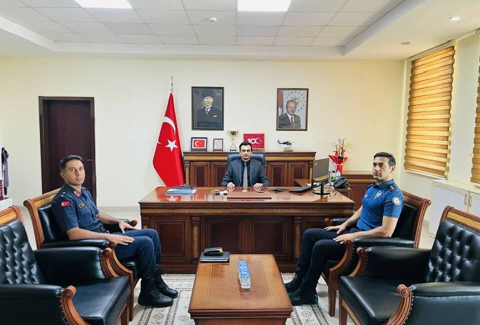 Eskil Kaymakamı Harun Uzar başkanlığında, ilçe güvenliği ve asayişinin değerlendirilmesi