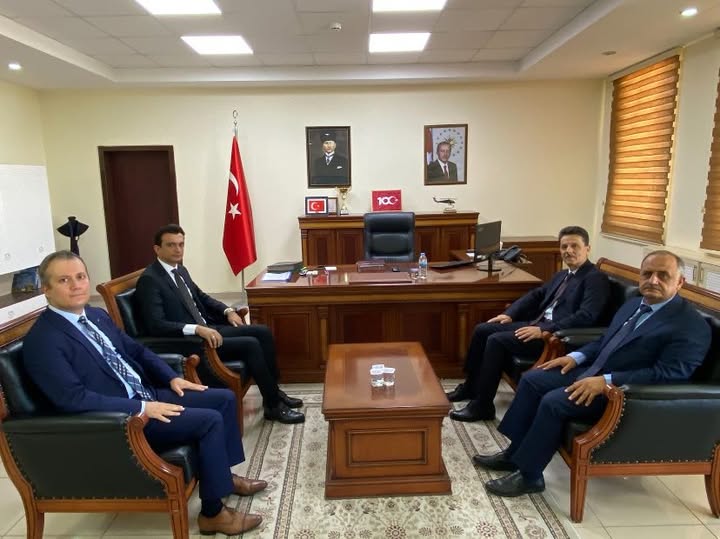 Eskil Kaymakamı olarak göreve başlayan Harun Uzar, kendisine yönelik olarak
