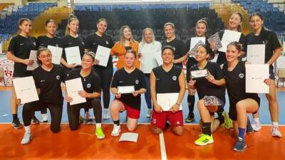 Aksaray Belediyespor Hentbol Takımı, yeni sezon hazırlıklarını sürdürürken takıma